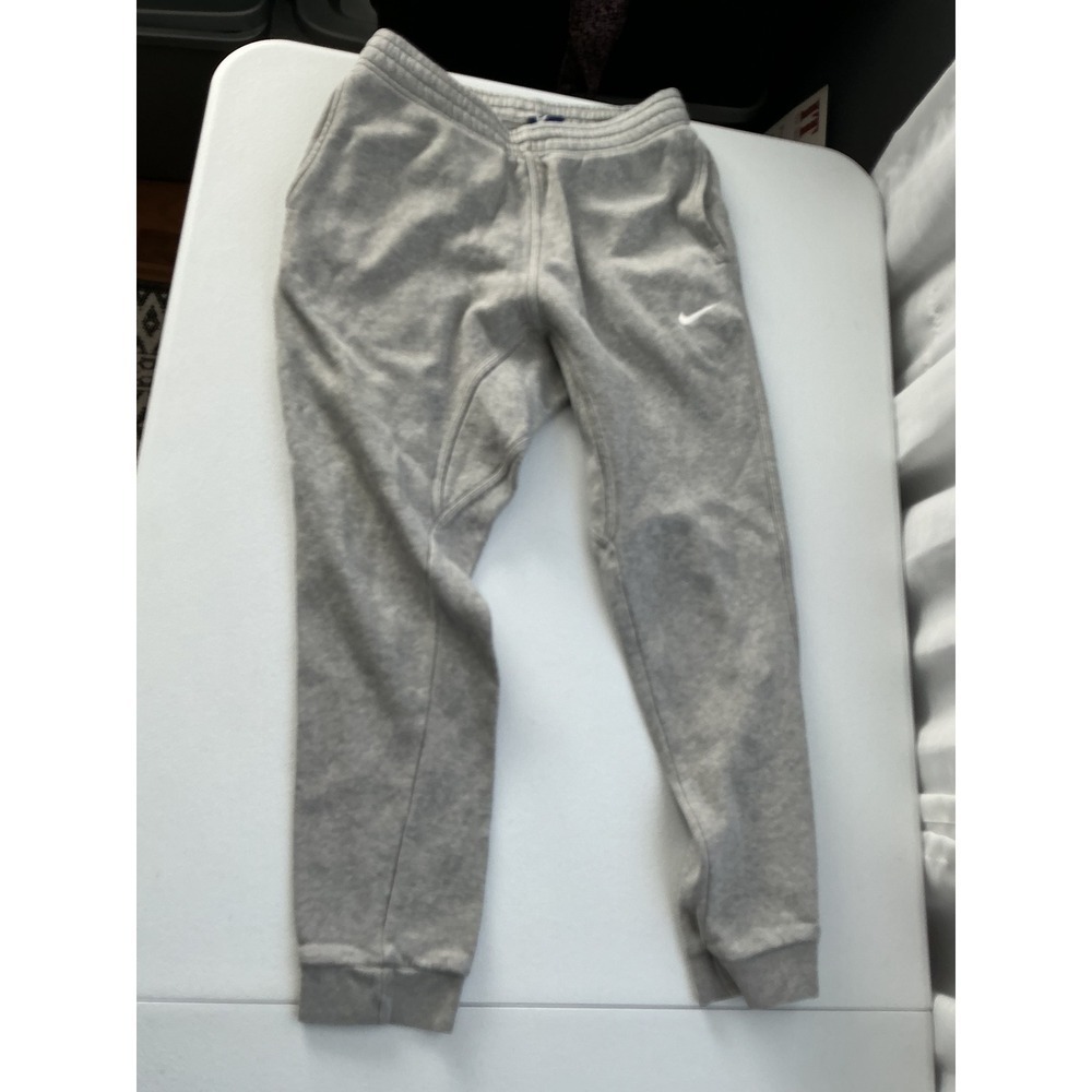 Nike Gray Jogger Sweatpants Medium M Activewear Casual Comfy Everyday